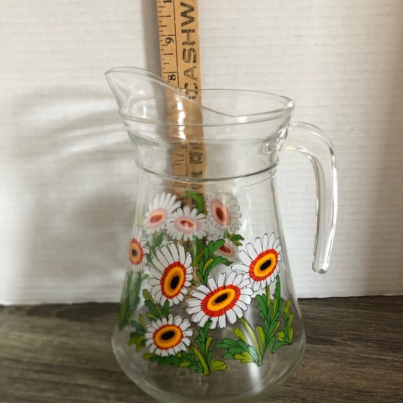 Vtg Arcopal France Daisy Print Glass Pitcher - Picture 9 of 9